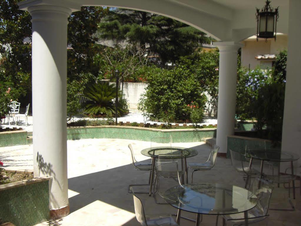 Villa Sorrento Resort Meta Exterior foto